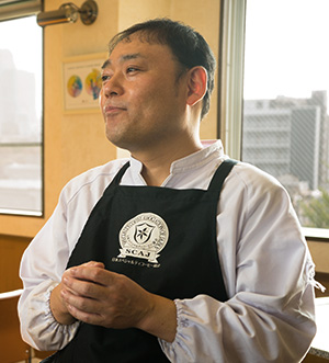 焙煎士 小原嘉丈